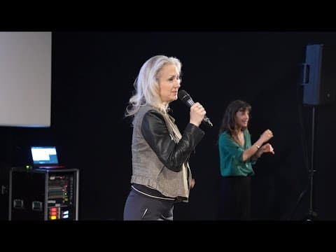 Miniature YouTube : L'IA comme partenaire de créativité au travail